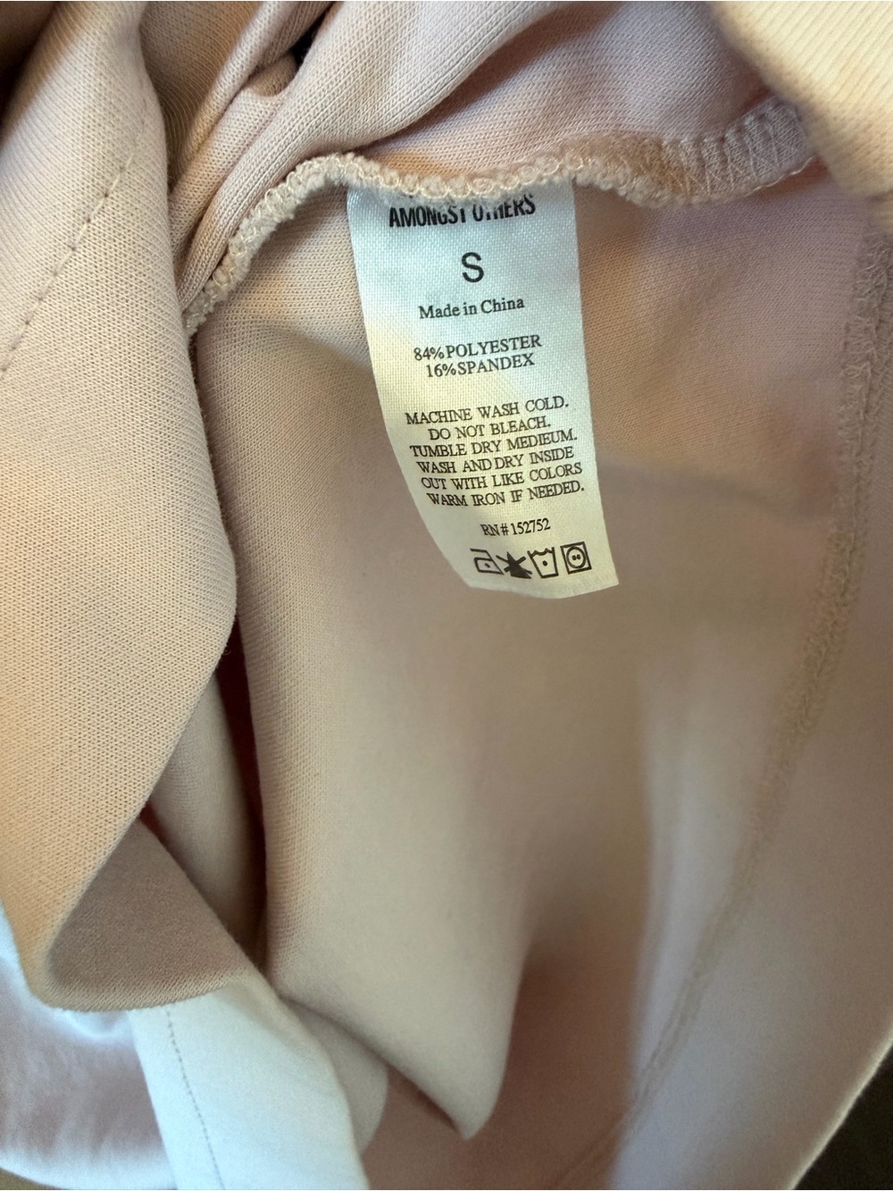Cropped Crewneck Heavy Polyester/Spandex Tee in Pale Pink - Picture 3 of 4